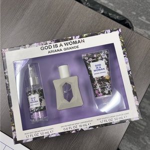 Ariana Grande Perfume Set